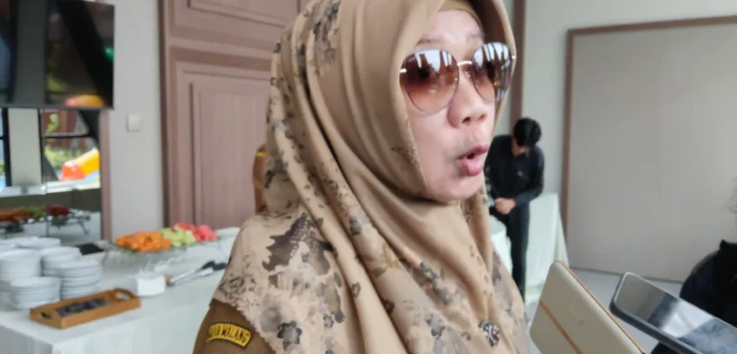 Kepala Dinas Sosial Kabupaten Malang, Pantjaningsih Sri Redjeki, menjelaskan BLT DBHCHT