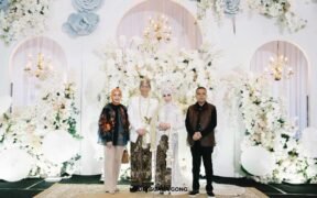 Melly Goeslaw & Anto Hoed 30 Tahun Pernikahan