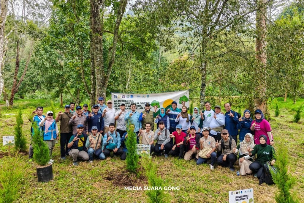 Kolaborasi PTN, BUMND, dan DLH Jatim untuk Pelestarian DAS Brantas