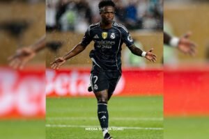 Vinicius minta gaji setara Mbappé gila kaya atau wajar sih?