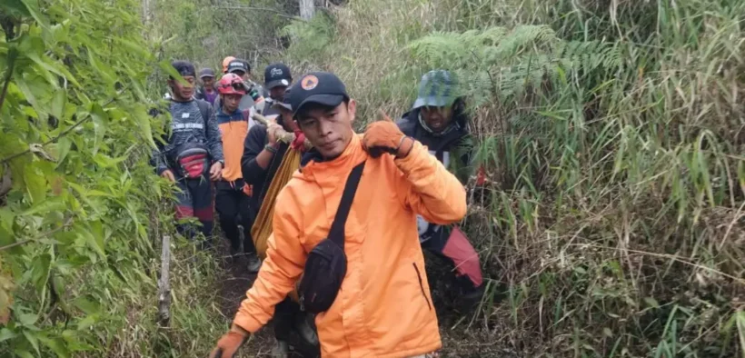 Pendaki bernama Chamdn Salman Alfarizi (22) akhirnya ditemukan dalam keadaan selamat di jalur Precet, Gunung Buthak, pada (18/8/2025)