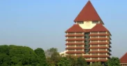 Universitas Indonesia (UI) Meminta maaf usai mengundang akademikus asal Stanford, Peter Berkowitz, yang dikenal sebagai pendukung zionisme