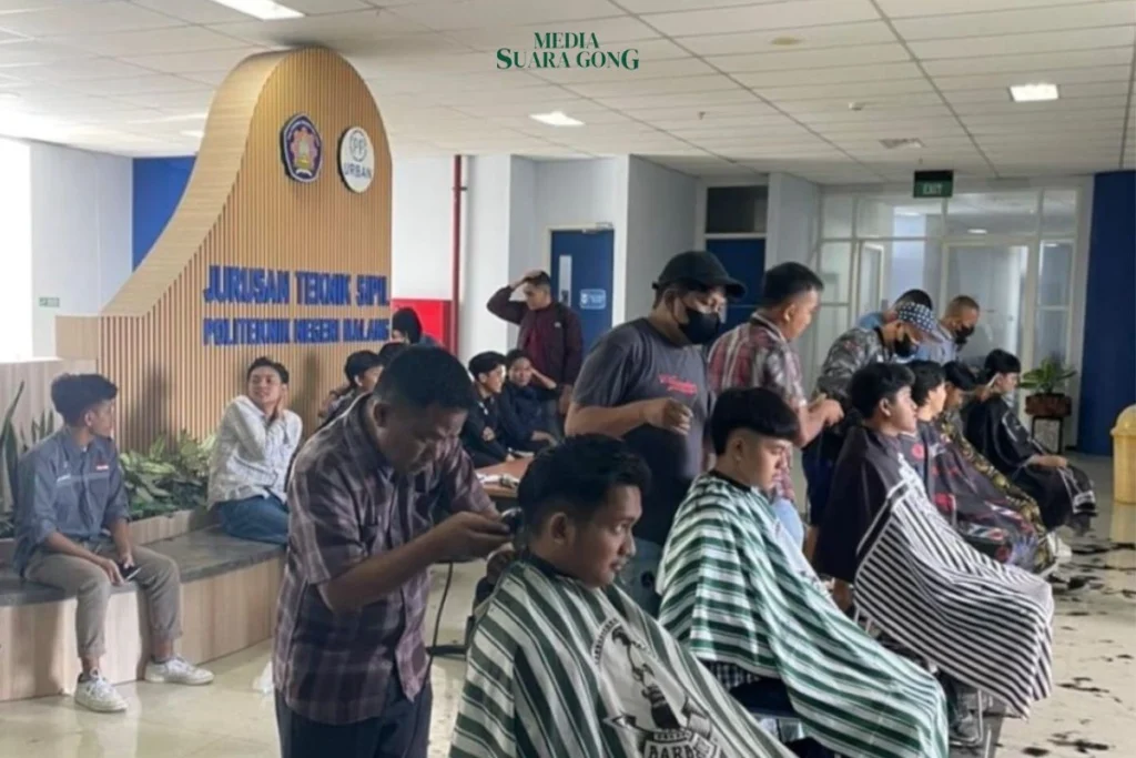 Potong Rambut Massal Jurusan Teknik Sipil Polinema