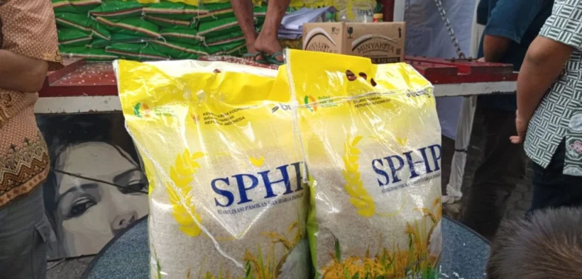 Perum Bulog Malang memastikan ketersediaan beras program SPHP di wilayah Malang Raya dalam kondisi aman bahkan Surplus