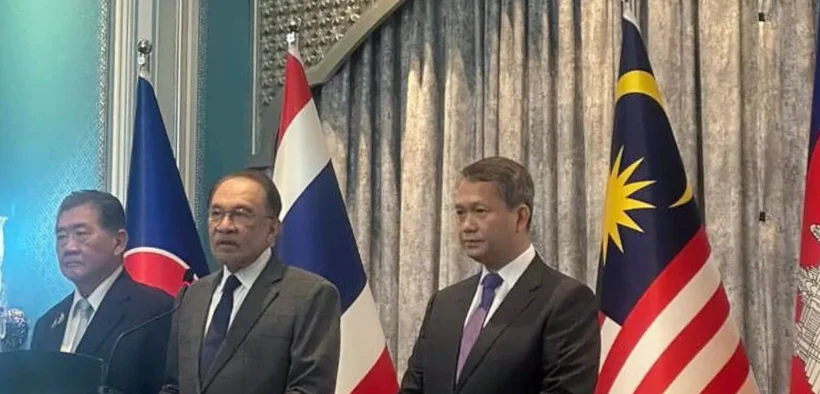 Kamboja dan Thailand sepakat memperpanjang gencatan senjata, lebih dari sepekan setelah kesepakatan damai yang didukung Amerika Serikat