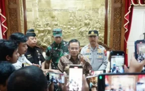 Bupati Pati, Sudewo, resmi membatalkan kebijakan kenaikan Pajak PBB-P2 sebesar 250 persen pada Jumat (8/8/2025).