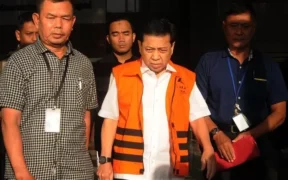 Terpidana kasus korupsi proyek KTP-elektronik sekaligus mantan Ketua DPR RI, Setya Novanto, resmi Bebas bersyarat pada Sabtu (16/8/2025)