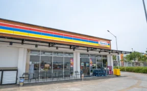Mengapa di Kota besar seperti Padang, Sumatera Barat, tidak ada satupun gerai pun Indomaret atau Alfamart, Ternyata ini alasannya!