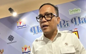 Presiden Prabowo akhirnya memberhentikan Immanuel Ebenezer dari jabatannya sebagai sebagai Wakil Menteri Ketenagakerjaan (Wamenaker).