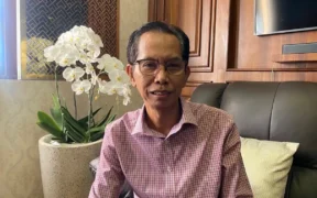 Ketua DPRD Kota Surabaya, Adi Sutarwijono, angkat bicara menanggapi tuduhan serius yang dilontarkan oleh Aliansi Madura Indonesia (AMI).