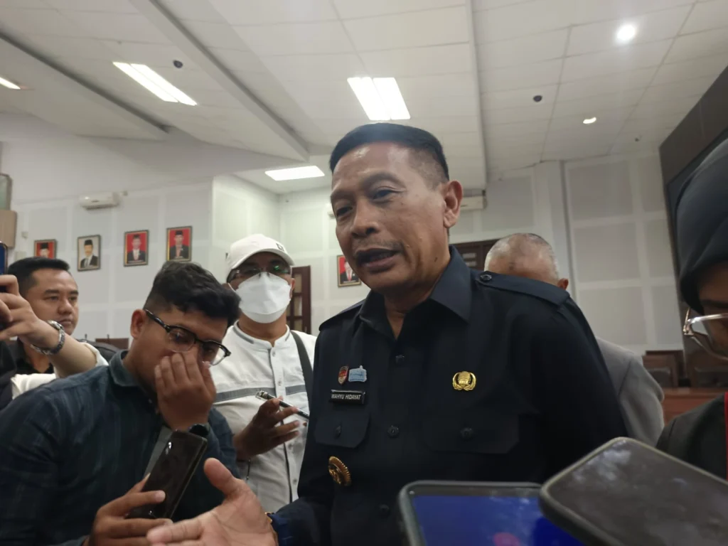 Wali Kota Wahyu Ambil Langkah Tegas Polemik Pasar Blimbing