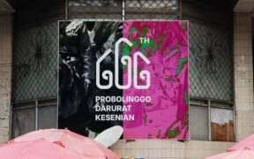 Adnan Mardiyansyah Putra, desainer grafis asal Probolinggo menyuarakan isu kesenian dan budaya melalui karya visual. 