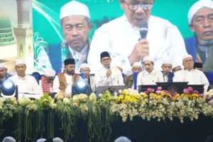 Ribuan Jamaah Doa Bersama di Pasar Induk Among Tani