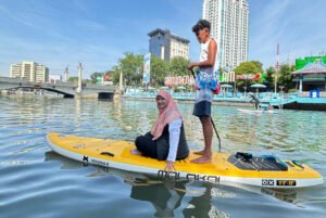 Lilik Hendarwati Dukung Paddle: Potensi Wisata Baru di Surabaya