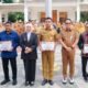 Gubernur Jawa Timur Khofifah Indar Parawansa memimpin apel bersama ASN di halaman Kantor Sekretariat Daerah Provinsi Jatim, Senin (8/9/2025).