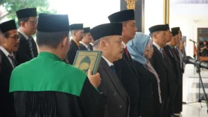 Tingkatkan Kinerja: Bupati Jombang Lantik 25 Pejabat Manajerial