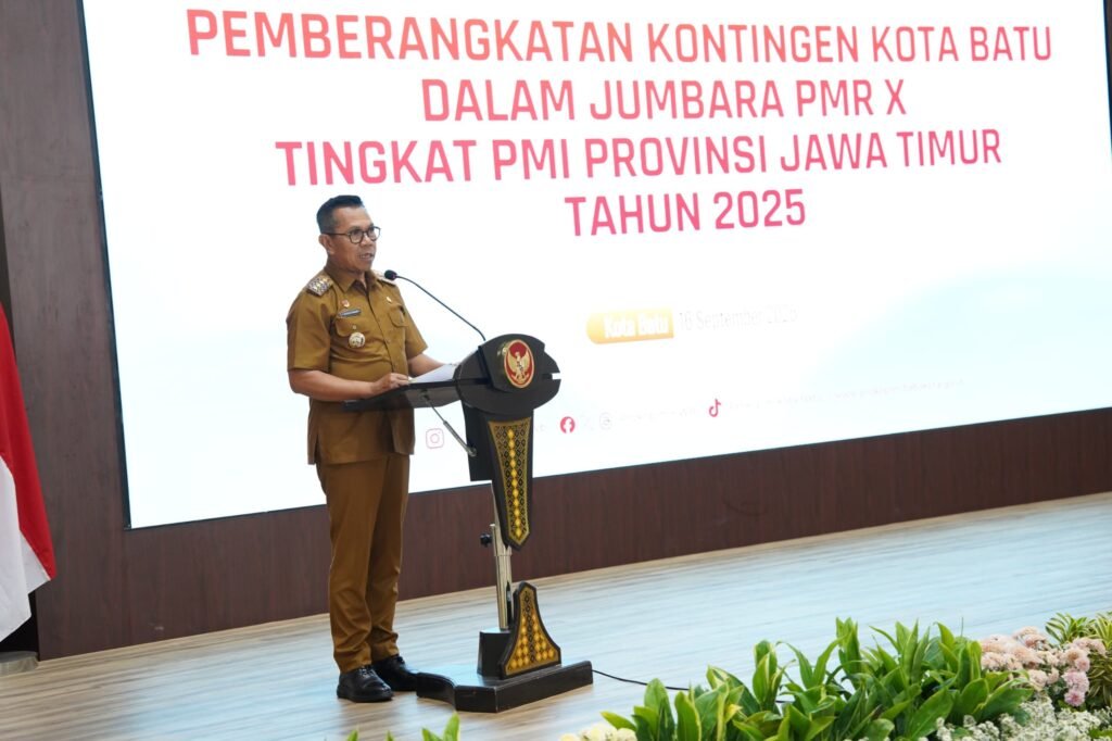 Pemkot Batu secara resmi melepas Kontingen Jumbara PMR X Kota Batu yang akan berangkat ke Kabupaten Gresik.