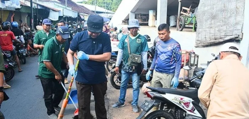 Pemerintah Kabupaten Bondowoso memperingati World Cleanup Day (WCD) 2025 dengan aksi bersih-bersih sampah Sabtu (20/9/2025).