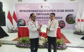 Palang Merah Indonesia (PMI) Kabupaten Jember resmi memiliki ketua baru Melalui Musyawarah Kabupaten Luar Biasa pada Rabu (24/9/2025)