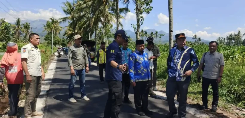 Program Infrastruktur Tuntas (RANTAS) menjadi ikon pemerintahan Bupati Abdul Hamid Wahid bersama Wakil Bupati As’ad Yahya Syafi’i.