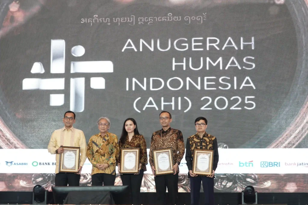 PT Bank Pembangunan Daerah Jawa Timur Tbk atau Bank Jatim kembali menorehkan prestasi dengan meraih penghargaan dari Humas Indonesia 2025