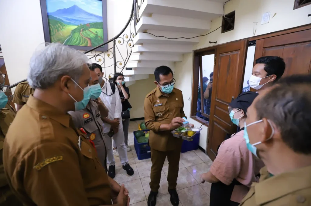 Wali Kota Batu meninjau langsung lokasi Satuan Pelayanan Pemenuhan Gizi (SPPG) Program MBG di Kota Batu, Senin (29/9/2025).