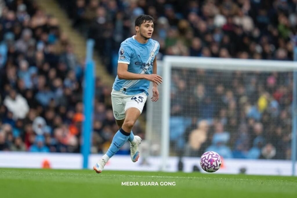 Kenapa Khusanov Gak Bisa Full-Time?