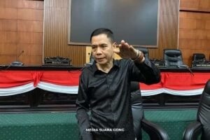 Hadi Atmaji Dukung ASN Jombang Bersih Outfit Mewah Jadi Sorotan