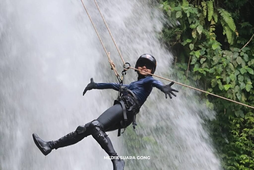 Air Terjun Jaran Goyang