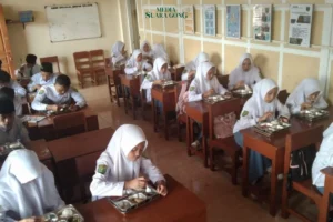 Pemerintah Evaluasi Program MBG Usai Maraknya Keracunan Massal