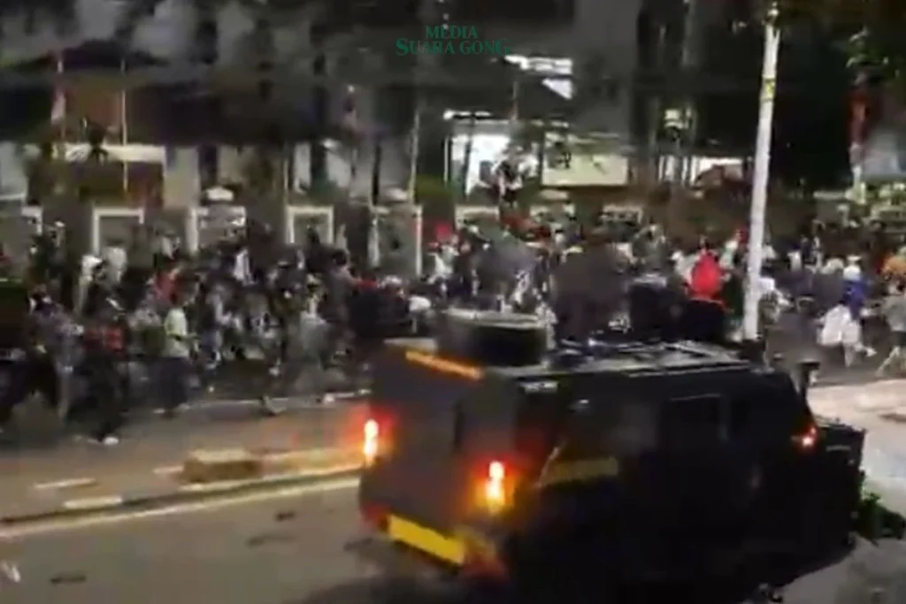 Komnas Ham catat, 10 Orang yang merupakan warga sipil meninggal dunia akibat peristiwa kericuhan demo hingga 2 september