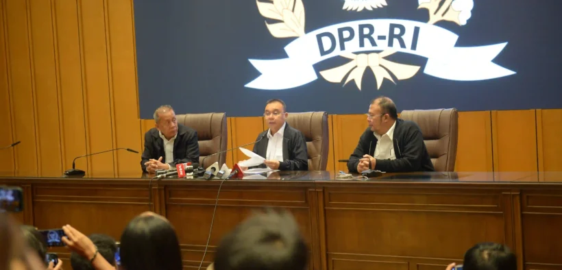 DPR RI melalui MKD akan berkoordinasi dengan Mahkamah Partai untuk memproses sejumlah anggota DPR yang telah dinonaktifkan oleh partainya. 