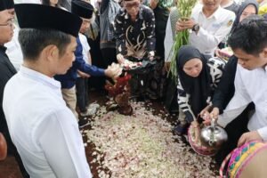 Doa untuk Sang Istri Bupati Purwakarta