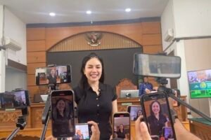 Nikita Mirzani Kena 4 Tahun Penjara Kok Bisa?