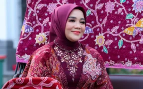 Dekranasda Surabaya bersama Gita Orlin tampilkan koleksi spesial Batik Surabaya di ajang Indonesia International Modest Fashion Festival 2025