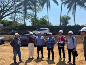 Komisi III DPRD Kabupaten Malang Tinjau Progres Pembangunan Kantor Kecamatan Ngajum