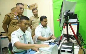 Pemerintah Kota (Pemkot) Surabaya menegaskan pentingnya ketertiban administrasi kependudukan (Adminduk) sebagai fondasi utama Kebijakan