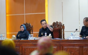 Setelah mutasi dan rotasi pejabat pada 30 September lalu, Wali Kota Probolinggo Aminuddin tekankan Roda Birokrasi semakin Gesit