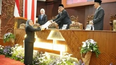 Juru bicara Fraksi Partai Gerindra DPRD Jatim, Hermin, menegaskan bahwa perubahan status badan hukum