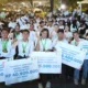 Pemerintah Kota Surabaya menyalurkan bonus senilai total Rp42,7 miliar bagi para atlet dan pelatih berprestasi di Porprov Jatim 2025