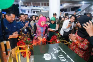 1.600 Kelompok Usaha Siswa Double Track Jatim Pecahkan Rekor MURI!