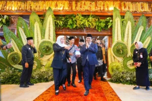 Gubernur Khofifah: Sinergi Jadi Kunci Jawa Timur di Usia ke-80