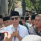 Wali Kota Malang, Wahyu Hidayat, menanggapi langsung aksi protes ratusan santri di Balai Kota Malang terkait tayangan Konten Trans7