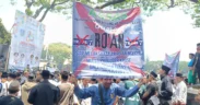Ratusan Santri di Kota Malang Lakukan Aksi Damai, Tuntut Cabut Izin Siaran Trans7