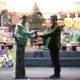 Makna kepemimpinan melalui pagelaran wayang kulit lakon Wahyu Makutharama, digelar dI Balai Kota Among Tani, Jumat malam (17/10/2025).