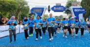 Semangat sport tourism dan geliat ekonomi Kota Pahlawan kian bergairah lewat gelaran Surabaya ISOPLUS Marathon 2025, Minggu (19/10/2025).