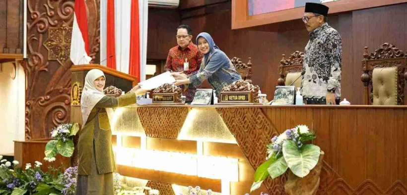 Komisi C DPRD Jatim Sampaikan Raperda Dorong BUMD: Lebih Transparan dan Akuntabel