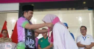 kepada atlet Jember yang berlaga di ajang Pekan Olahraga Provinsi (Porprov) Jawa Timur 2025, Bupati Fawait menunaikan janjinya memberikan bonus besar bagi atlet berprestasi.
