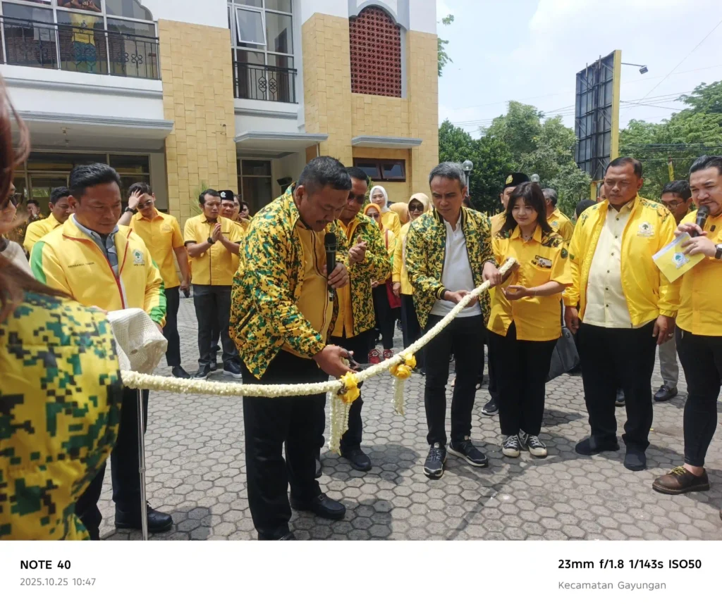 Dewan Pimpinan Daerah (DPD) Partai Golkar Jawa Timur resmi meluncurkan Rumah Aspirasi sebagai wadah penyerapan