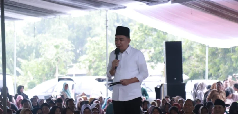 Salah satu langkah nyata Bupati Fawait dalam Tingkatkan Perekonomian rakyat adalah dengan menjalankan program “Gerobak Cinta”